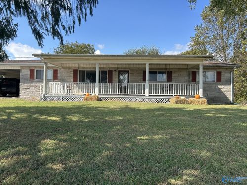 8285 Barker Rd, Athens, AL, 35614-4128 | Card Image