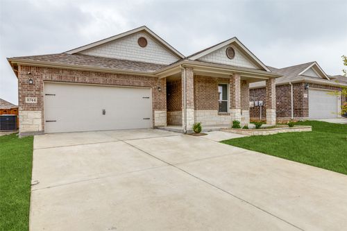 8744 Sleepy Daisy Dr, Fort Worth, TX, 76131-2483 | Card Image