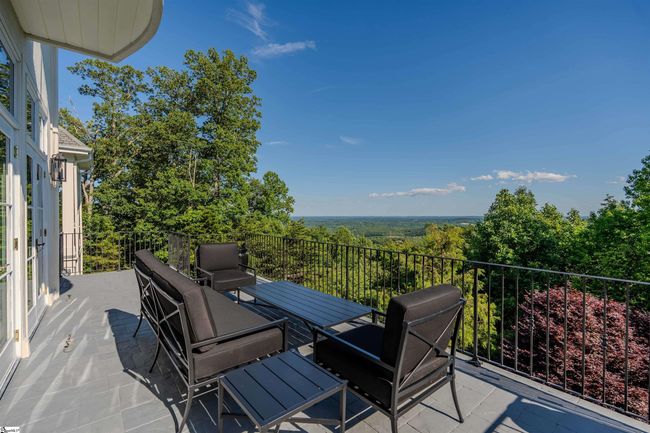 8 Fair Cliff Ct, House other with 4 bedrooms, 5 bathrooms and 3 parking in Landrum SC | Image 23