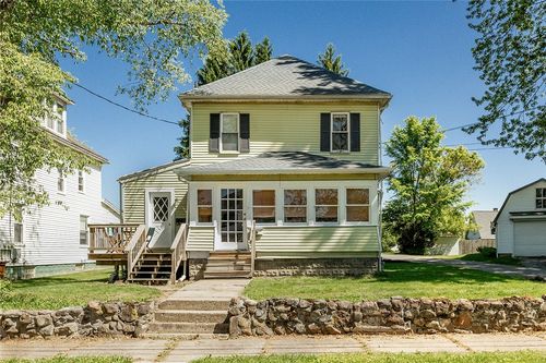 407 Hill St, Grove City, PA, 16127-1620 | Card Image