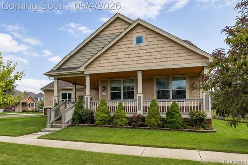 53125 Citadel St, Macomb, MI, 48042-3725 | Card Image
