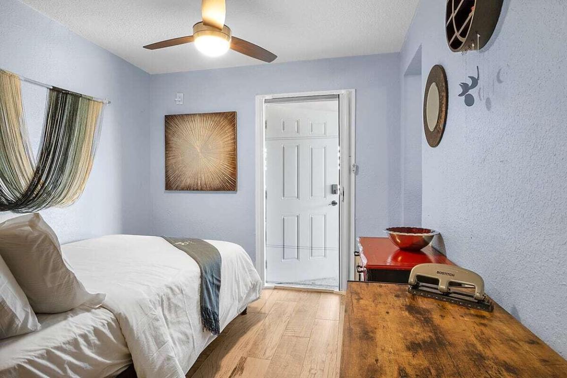 Residential Lease in Wilton Manors 2