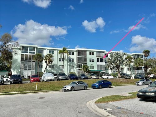 303-100 Waverly Way, CLEARWATER, FL, 33756-6089 | Card Image