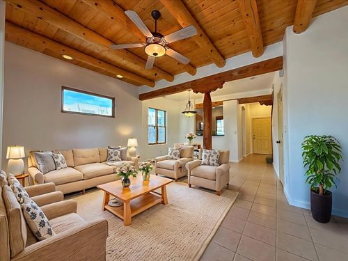 apt-188-601 W San Mateo Rd, Santa Fe, NM, 87505-2901 | Card Image