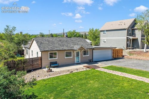 11860 W Independence Avenue, Lakewood, CO, 80401 | Card Image