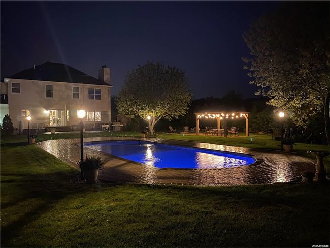 Salt Water Pool | Image 26