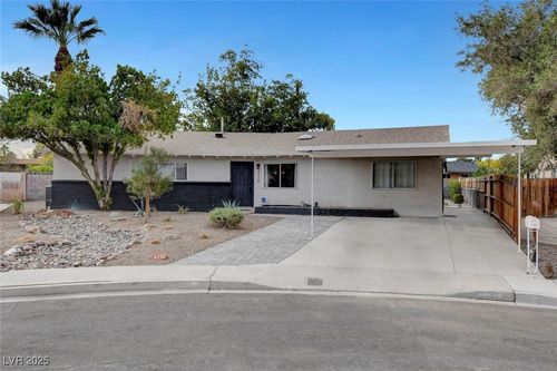 2116 Jaymie Way, Las Vegas, NV, 89106-3930 | Card Image