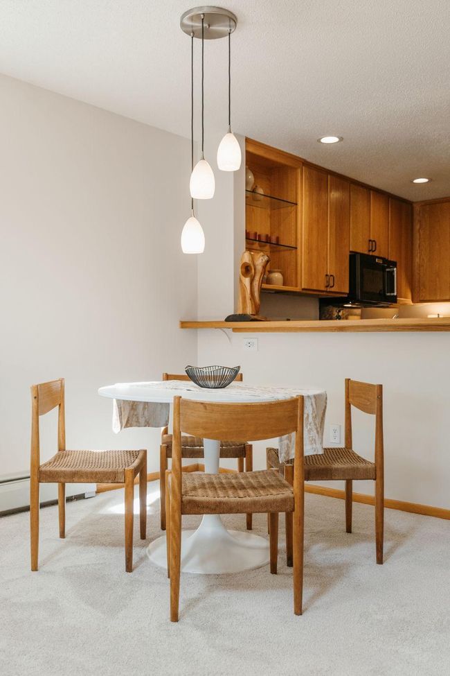 APT-6313 - 7420 Edinborough Way, Condo with 2 bedrooms, 2 bathrooms and null parking in Edina MN | Image 6