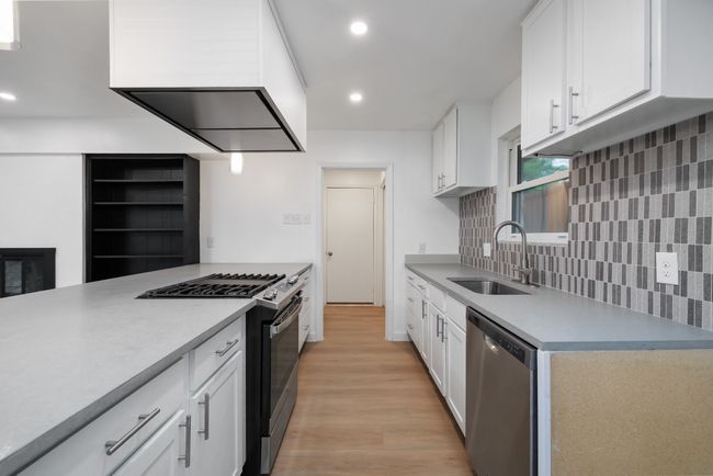 7211 Bucknell Dr, House other with 4 bedrooms, 4 bathrooms and null parking in Dallas TX | Image 15