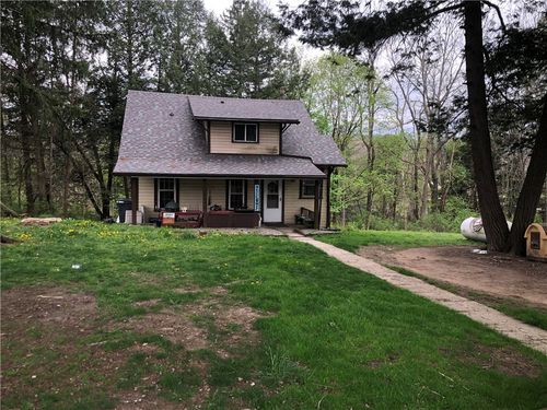 3823 National Pike, Farmington, PA, 15437-1339 | Card Image