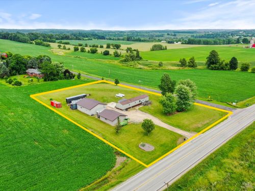 22606-2260 Wisconsin Ave, New Holstein, WI, 53061-1249 | Card Image