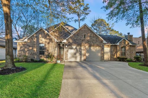 199 Springs Edge Dr, Montgomery, TX, 77356-9049 | Card Image