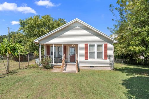 412 E College St, Summertown, TN, 38483-7551 | Card Image