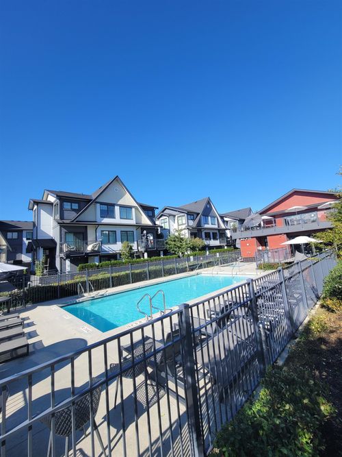 42-19451 Sutton Ave, Pitt Meadows, BC, V3Y0G6 | Card Image