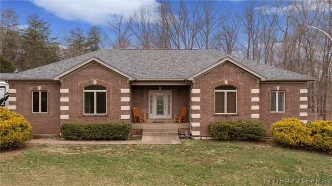 5834 E Bear Creek Rd, Home with 4 bedrooms, 3 bathrooms and null parking in Pekin IN | Image 9