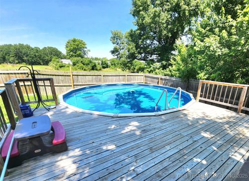 66114 E 160 Rd, Wyandotte, OK, 74370-2330 | Card Image