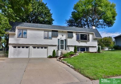 1410 Lawrence Lane, House other with 4 bedrooms, 1 bathrooms and 2 parking in Bellevue NE | Image 1