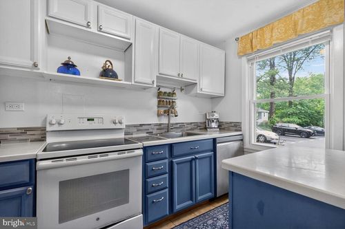 51 Ridge Rd, GREENBELT, MD, 20770-7712 | Card Image