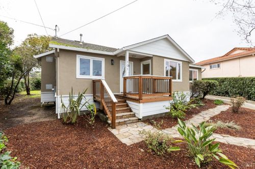 101 Vendola Dr, San Rafael, CA, 94903-2951 | Card Image
