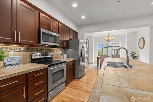 103-15652 Ne 103rd Ct, Redmond, WA, 98052-0016 | Card Image