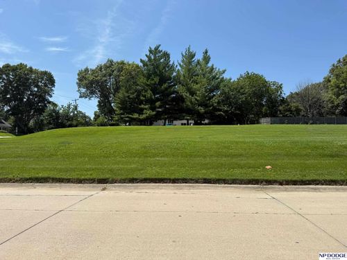 b-1303 E Summit St, Red Oak, IA, 51566-1703 | Card Image