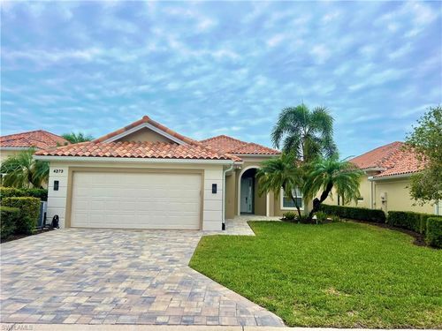 4273 Montalvo Ct, NAPLES, FL, 34109 | Card Image