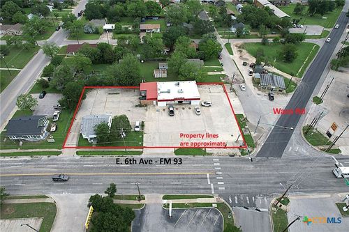 520 E 6th Avenue, Belton, TX, 76513 | Card Image