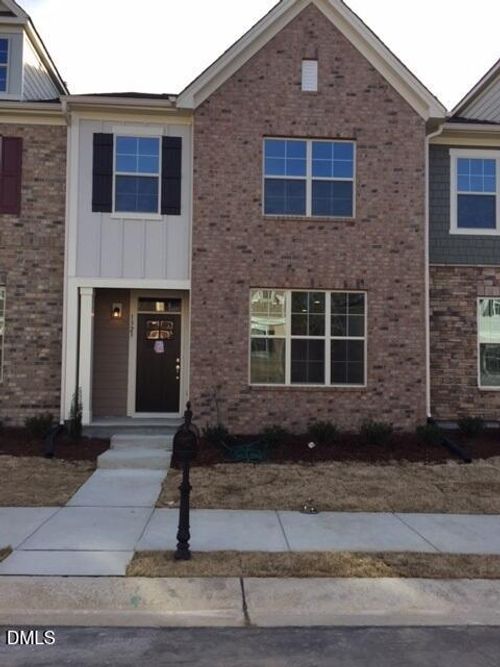 1323 Lakestone Village Ln, Fuquay Varina, NC, 27526-4479 | Card Image