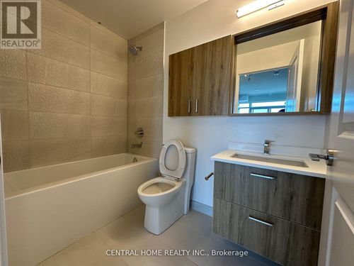 1906-50 Upper Mall Way, Vaughan (Brownridge), ON, L4J0L8 | Card Image