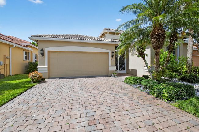 8688 Via Avellino, House other with 3 bedrooms, 3 bathrooms and null parking in Lake Worth FL | Image 4