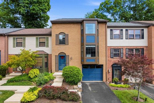 304 Rainprint Ln, Murrysville, PA, 15668-1212 | Card Image