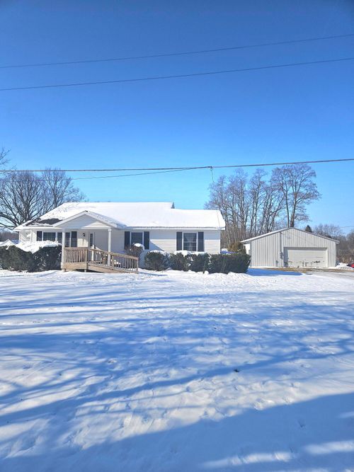 9531 Pine Island Dr, Sparta, MI, 49345-9311 | Card Image