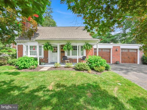 1657 Wilson Ave, LANCASTER, PA, 17603-4522 | Card Image