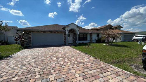 761 Americana Ct, KISSIMMEE, FL, 34758-3307 | Card Image