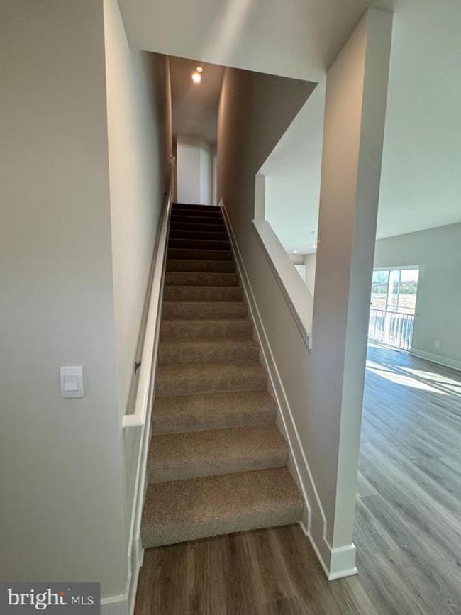 104 Grasmere St, House other with 4 bedrooms, 3 bathrooms and null parking in STEPHENS CITY VA | Image 5