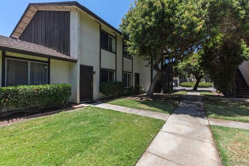 10316 Carefree Dr, Santee, CA, 92071-1827 | Card Image