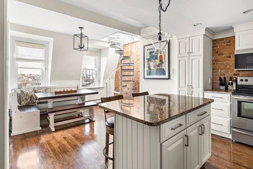 4-53 M St, Boston, MA, 02127-2384 | Card Image