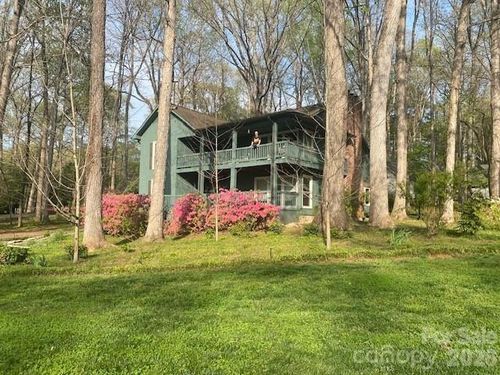 26 Fairway Rdg, Lake Wylie, SC, 29710-9209 | Card Image