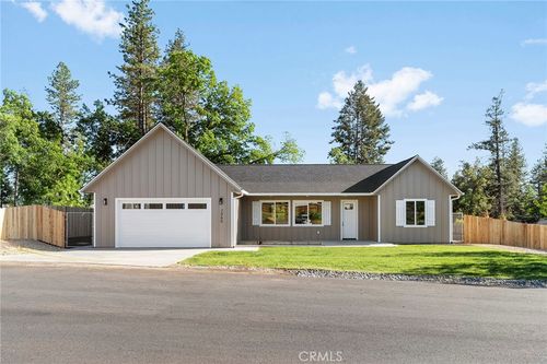 1860 Conifer Dr, Paradise, CA, 95969-4402 | Card Image