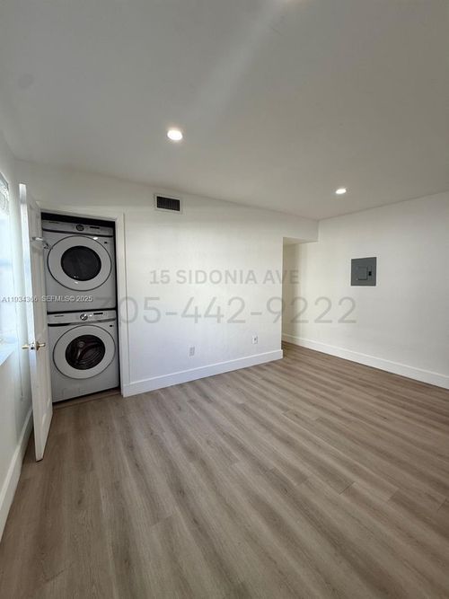 apt-1-15 Sidonia Ave, Coral Gables, FL, 33134-3449 | Card Image