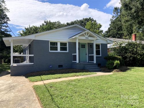 1903 Jennings St, Charlotte, NC, 28216-4712 | Card Image