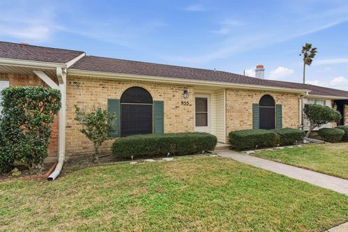 955 Park Meadow Dr, Beaumont, TX, 77706-3969 | Card Image