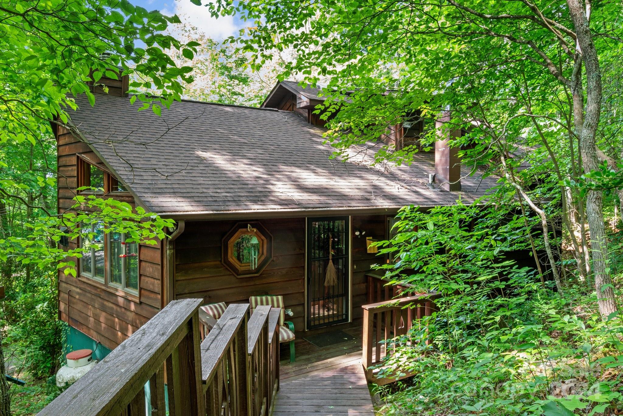 Skyline Dr, Waynesville, NC 28786