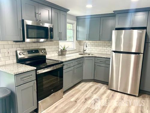 2-213 Temple Way, Colonia, NJ, 07067-1341 | Card Image