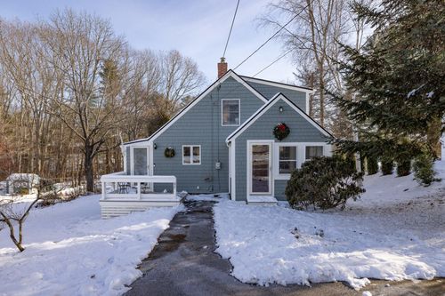 42 Tilton Avenue, Kittery, ME, 03904 | Card Image