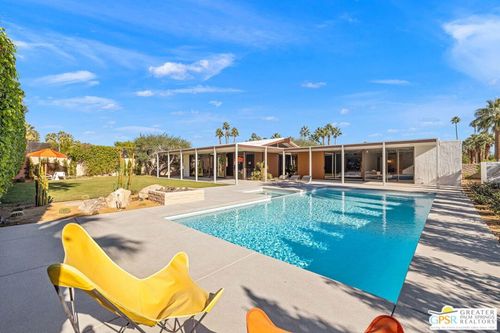 695 N Camino Real, Palm Springs, CA, 92262-6011 | Card Image