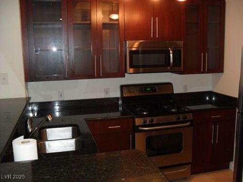 107-270 E Flamingo Rd, Las Vegas, NV, 89169-0321 | Card Image