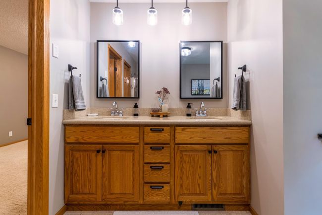 Primary Bath with Double Sink.jpeg | Image 25