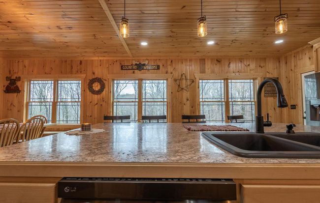 670 Natchez Ln, House other with 4 bedrooms, 4 bathrooms and null parking in Sugar Grove OH | Image 19