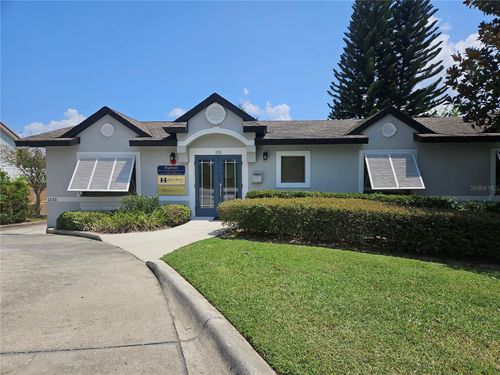 1135 East Ave, CLERMONT, FL, 34711-3101 | Card Image